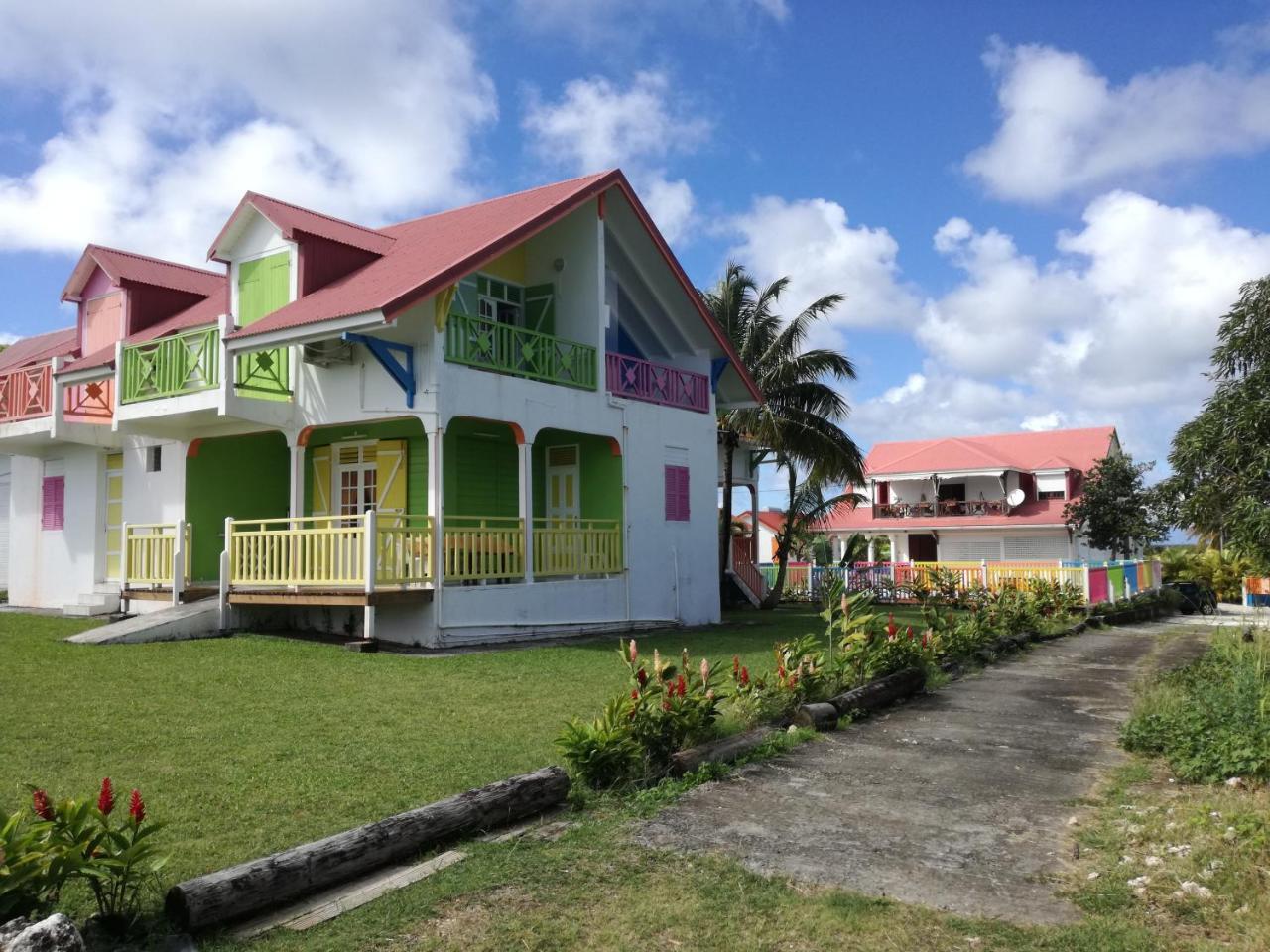 Hotel Au Jardin De Beausejour Capesterre Exterior foto